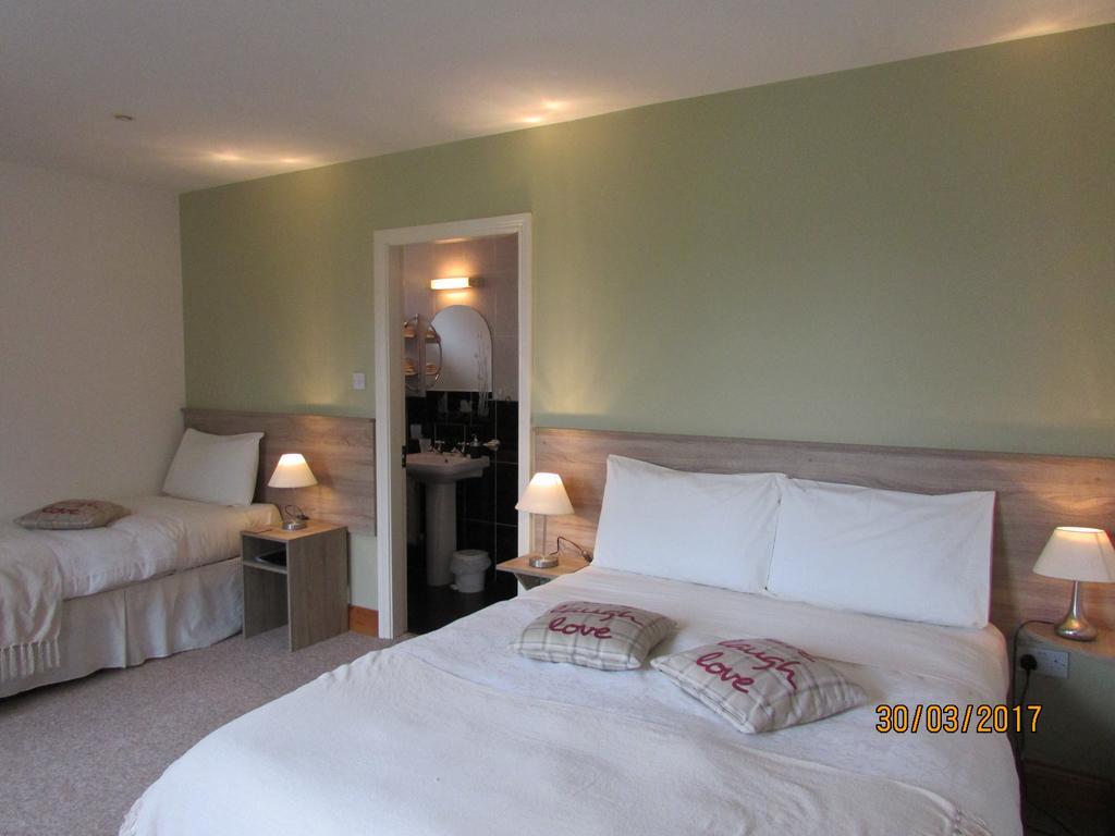 Watersedge Seaviews Hotel Kenmare Exterior foto