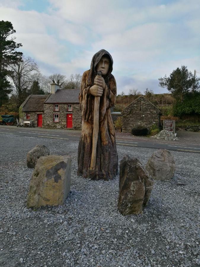 Watersedge Seaviews Hotel Kenmare Exterior foto
